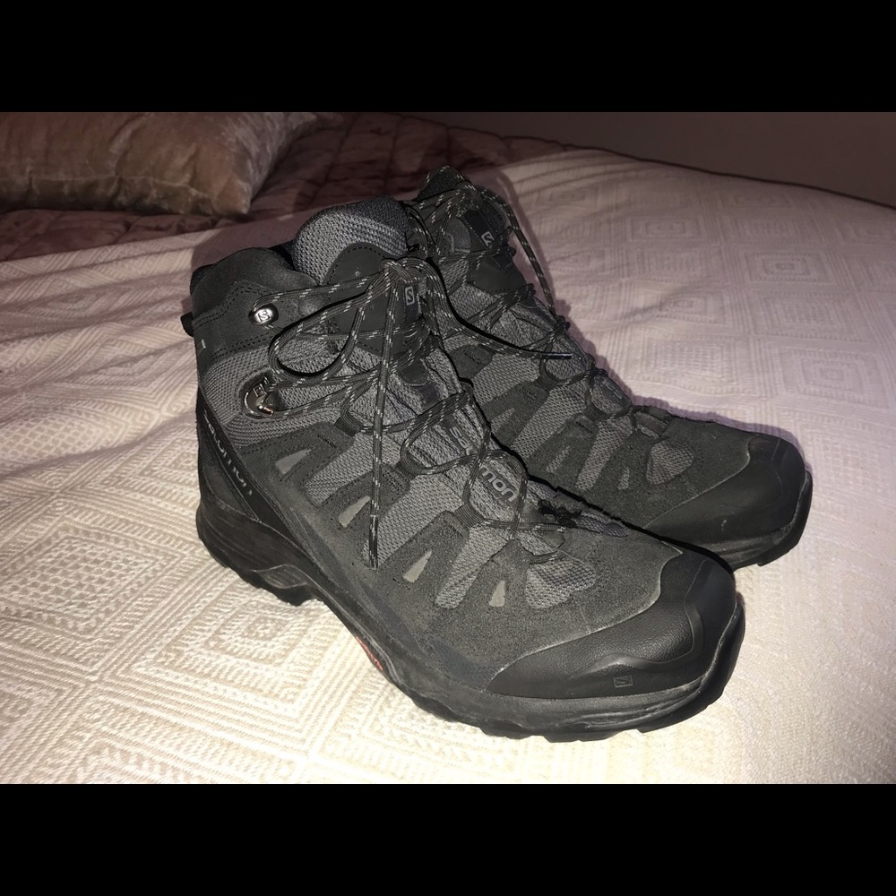 Salomon Quest boots. Size 11.